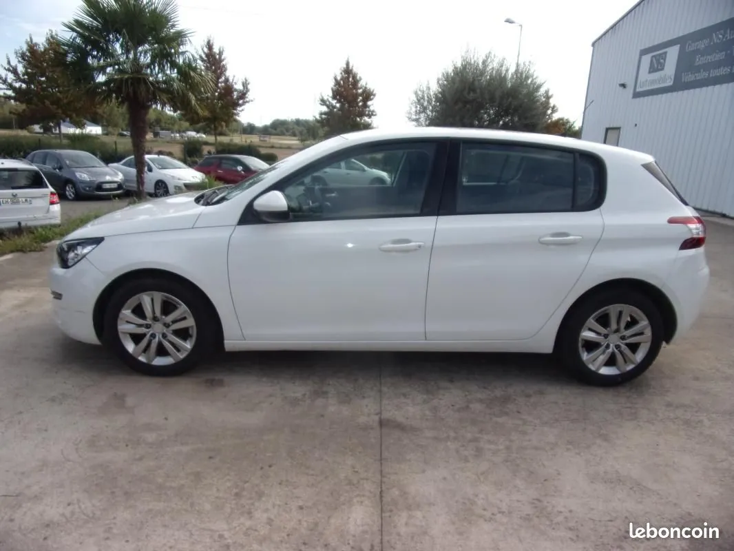 Peugeot 308 2015 photo 5