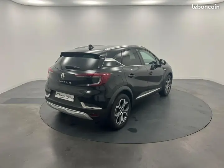Renault Captur 2023 photo 5
