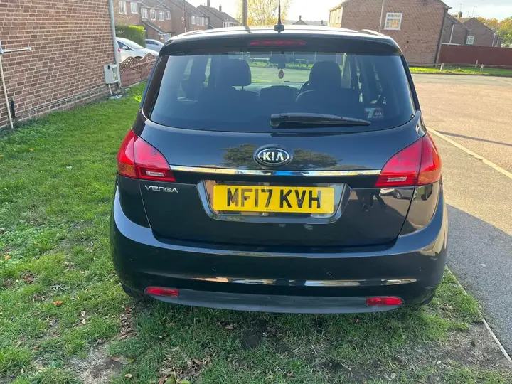 Kia Venga 2017 photo 4