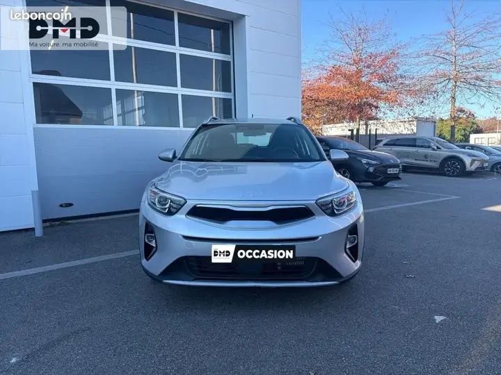 Kia Stonic 2024 photo 4