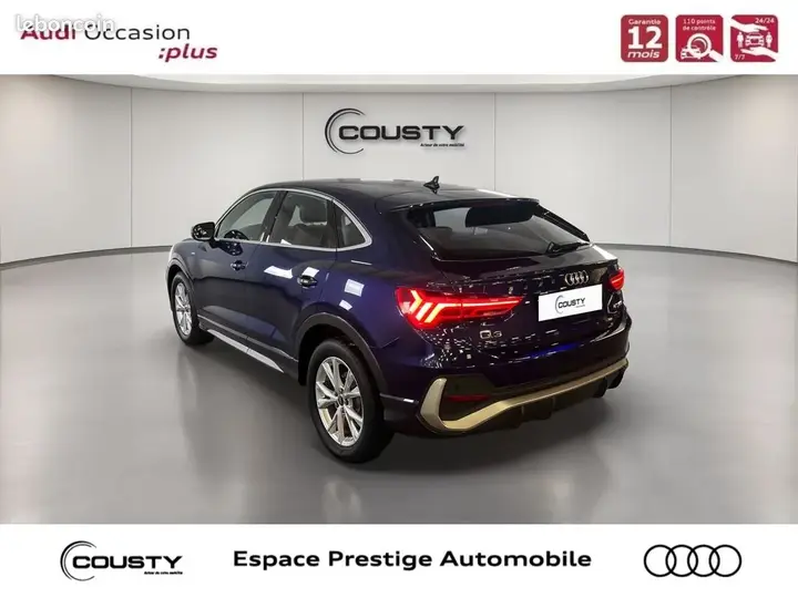 Audi Q3 2023 photo 3
