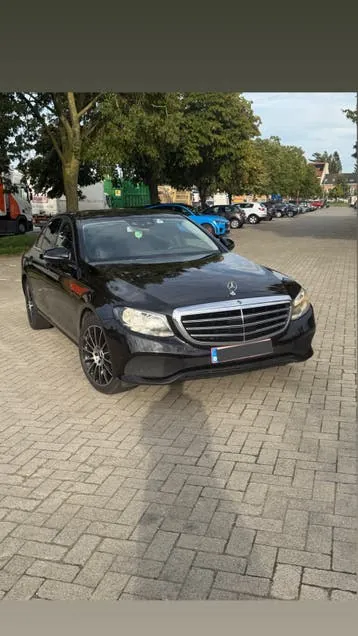 Mercedes-Benz E 200 D
