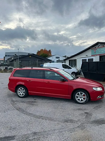 Volvo V70 2013 photo 4