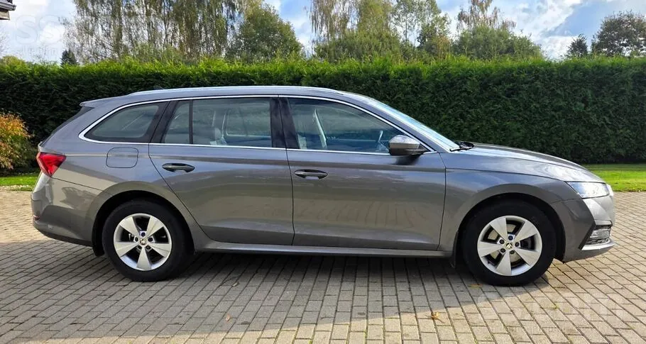 Skoda Octavia 2022 photo 4
