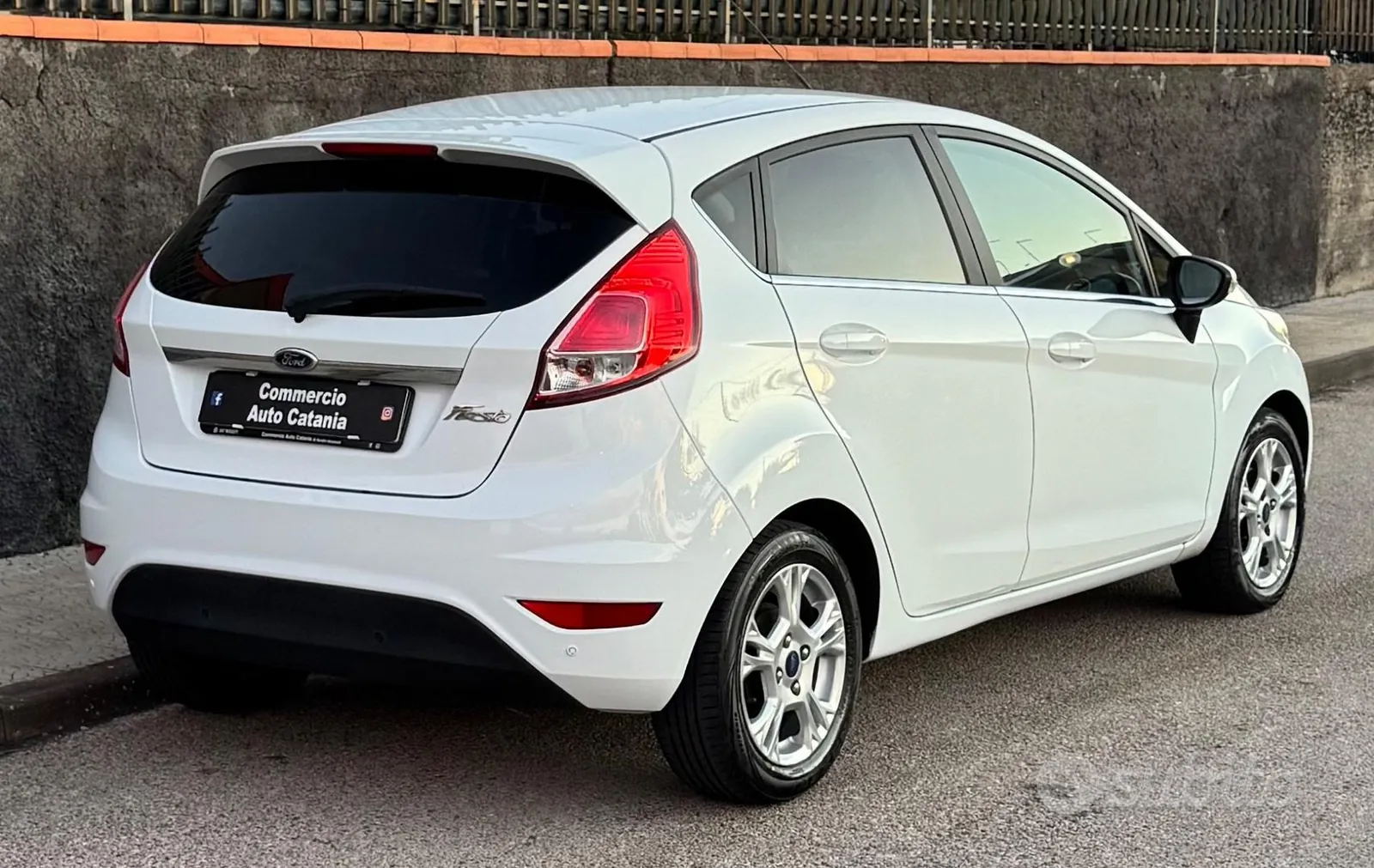 Ford Fiesta 2015 photo 4