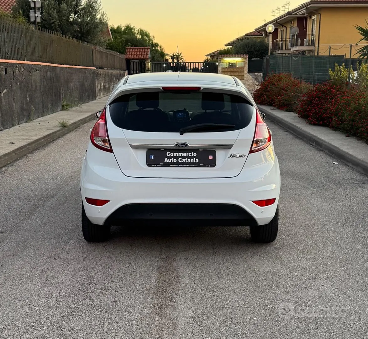Ford Fiesta 2015 photo 2