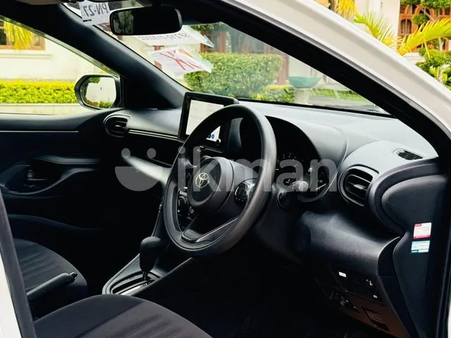 Toyota Yaris 2023 photo 4