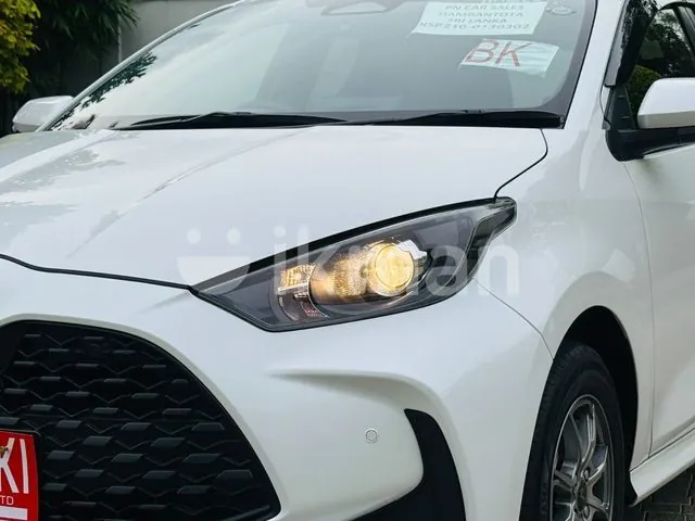 Toyota Yaris 2023 photo 3