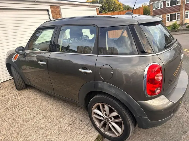 Mini Countryman 2011 photo 4