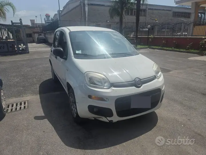 Fiat Panda 2012 photo 2