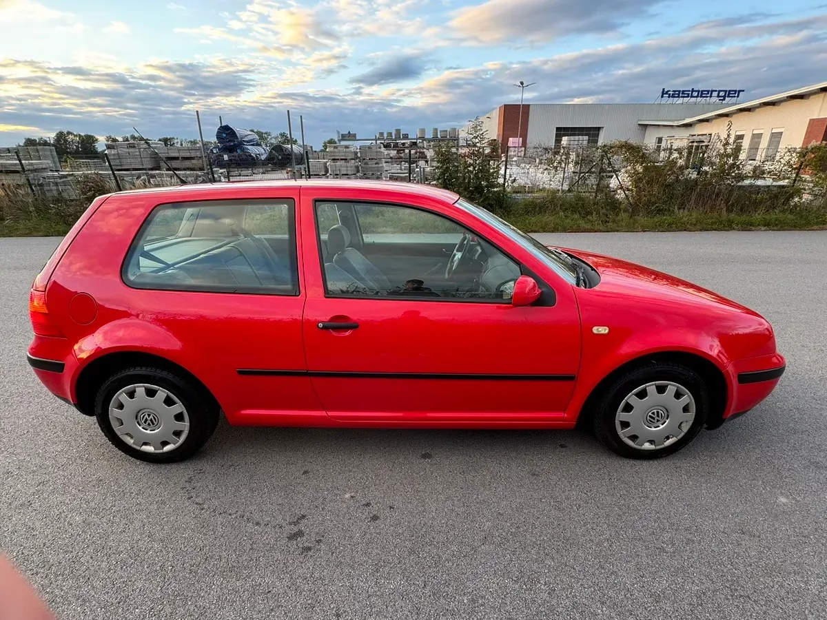 Volkswagen Golf 1999 photo 3