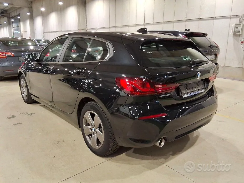BMW 1 Series 2022 photo 4