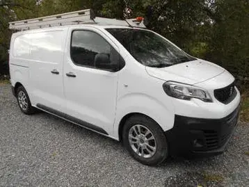 Peugeot Expert 1500Hdi 120Cv