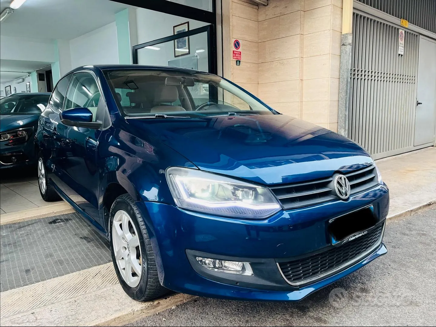 Volkswagen Polo 2013 photo 2