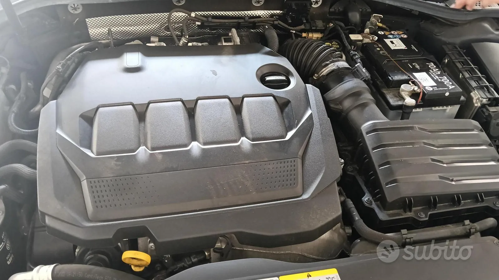 Volkswagen Passat 2022 photo 2