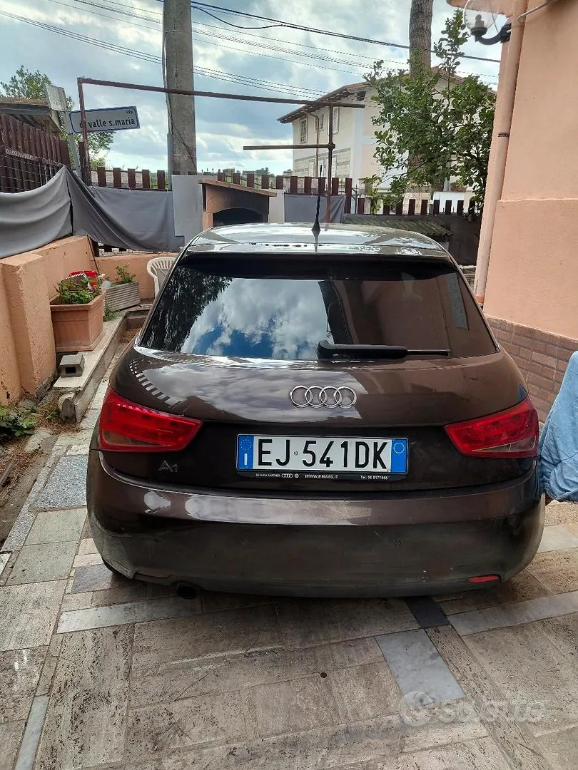 Audi A1 2011 photo 4
