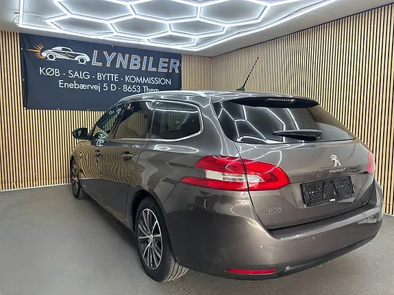 Peugeot 308 2016 photo 3