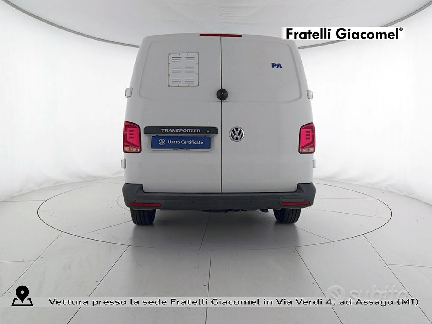 Volkswagen T6.1 Transporter photo 5