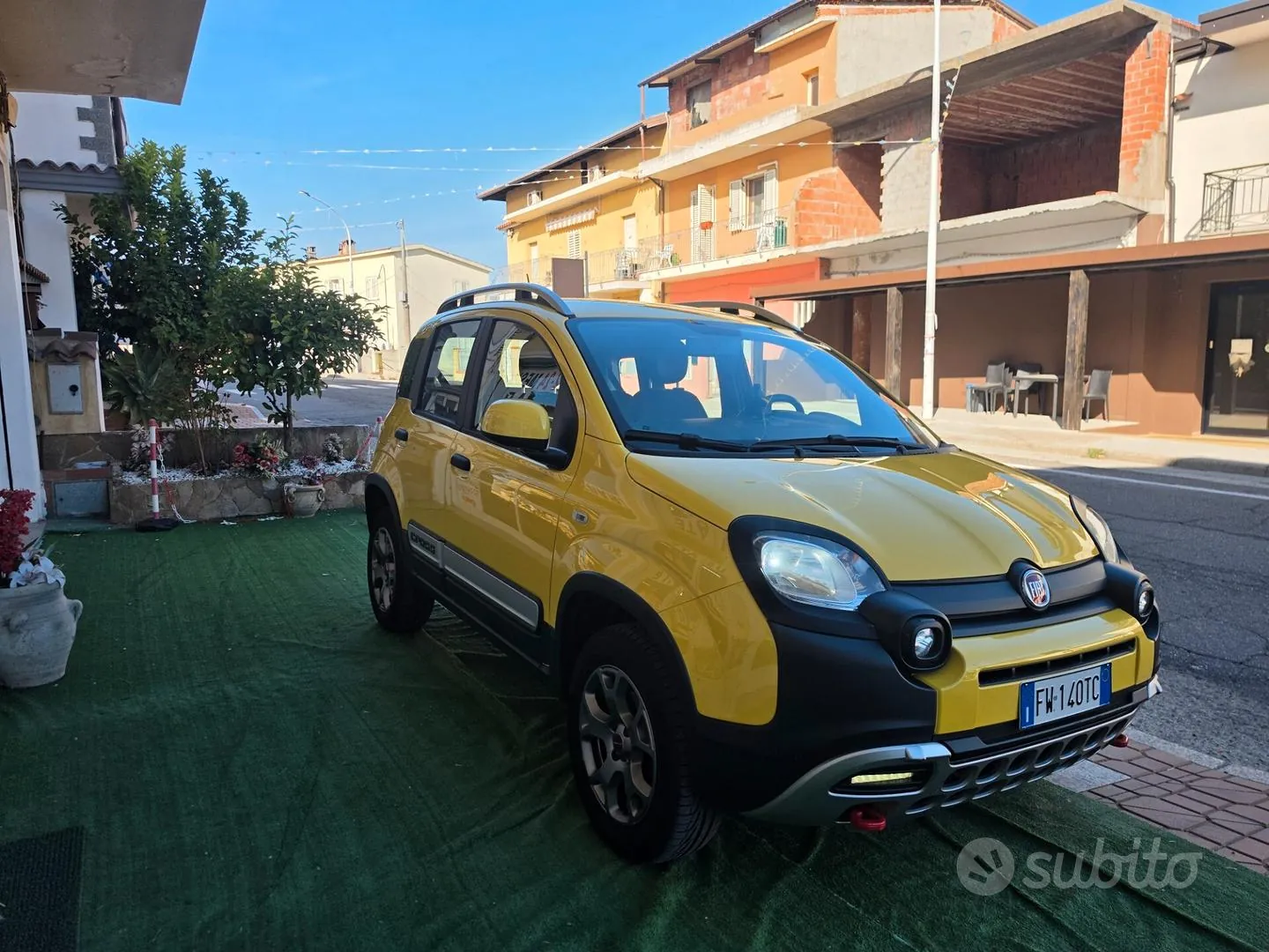 Fiat Panda Cross 2019 photo 2
