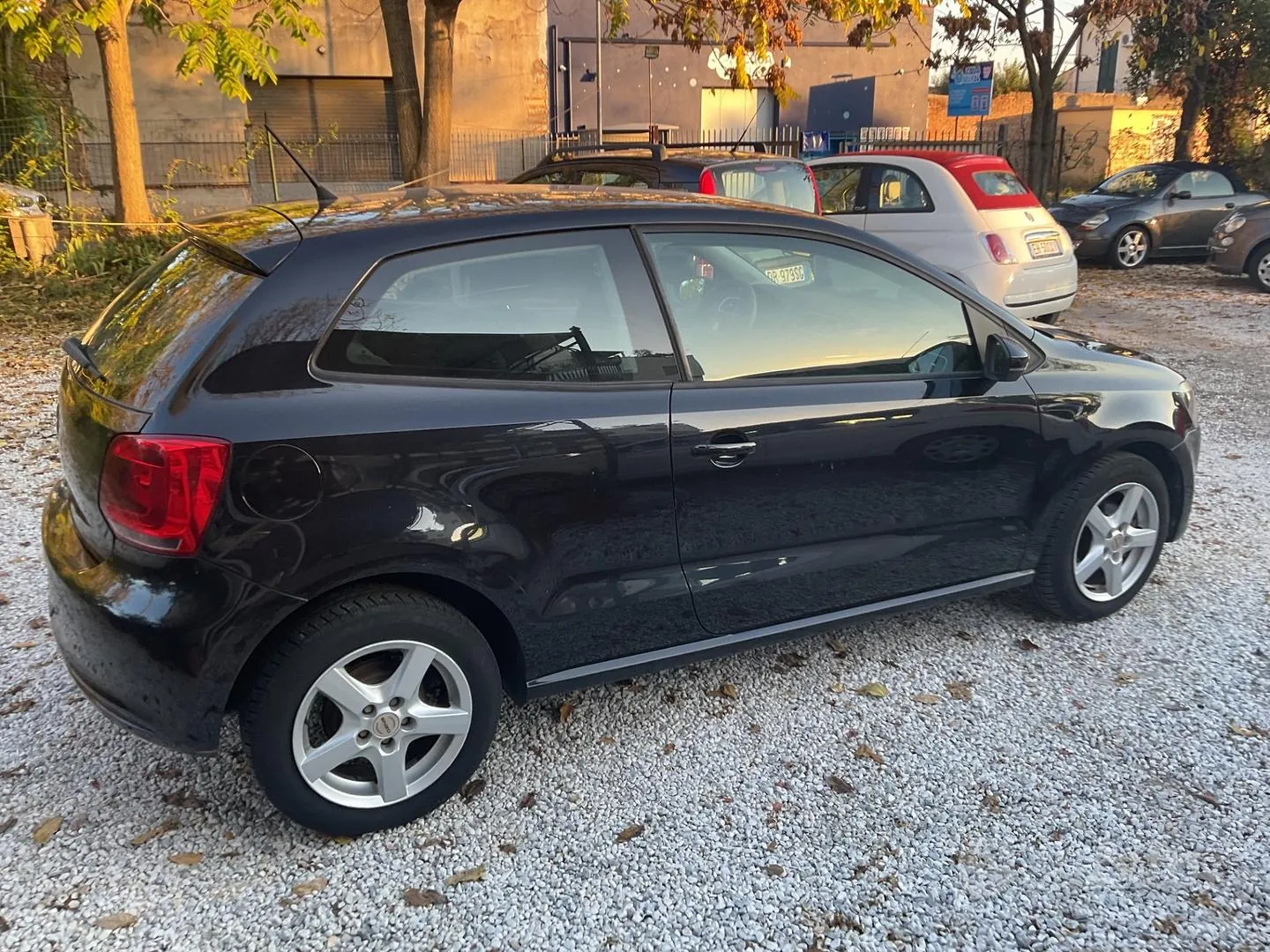 Volkswagen Polo 2010 photo 4