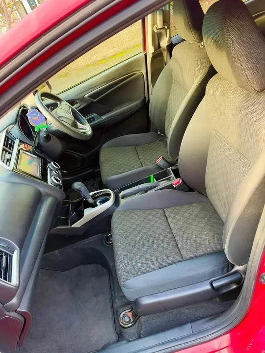 Honda Fit 2014 photo 2