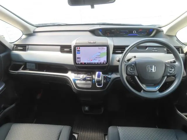 Honda Freed+Hybrid 2018 photo 3