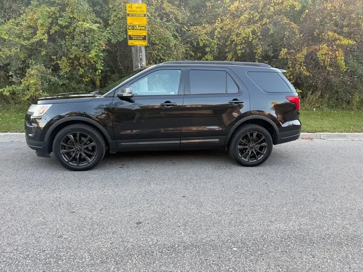 Ford Explorer 2018 photo 4