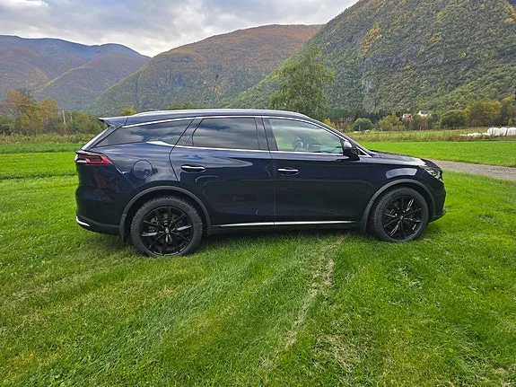 BYD Tang 2022 photo 4