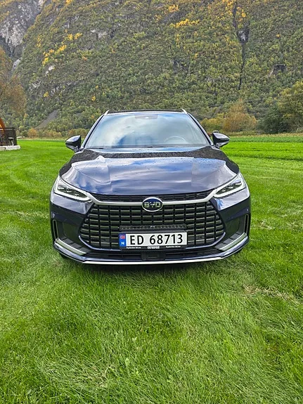 BYD Tang 2022 photo 2