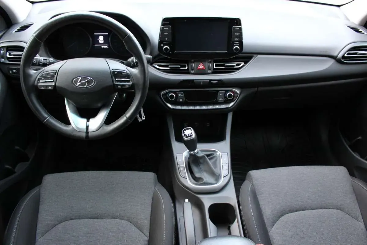 Hyundai I30 2022 photo 2