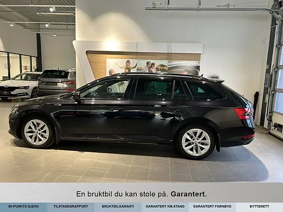 Skoda Superb 2023 photo 4