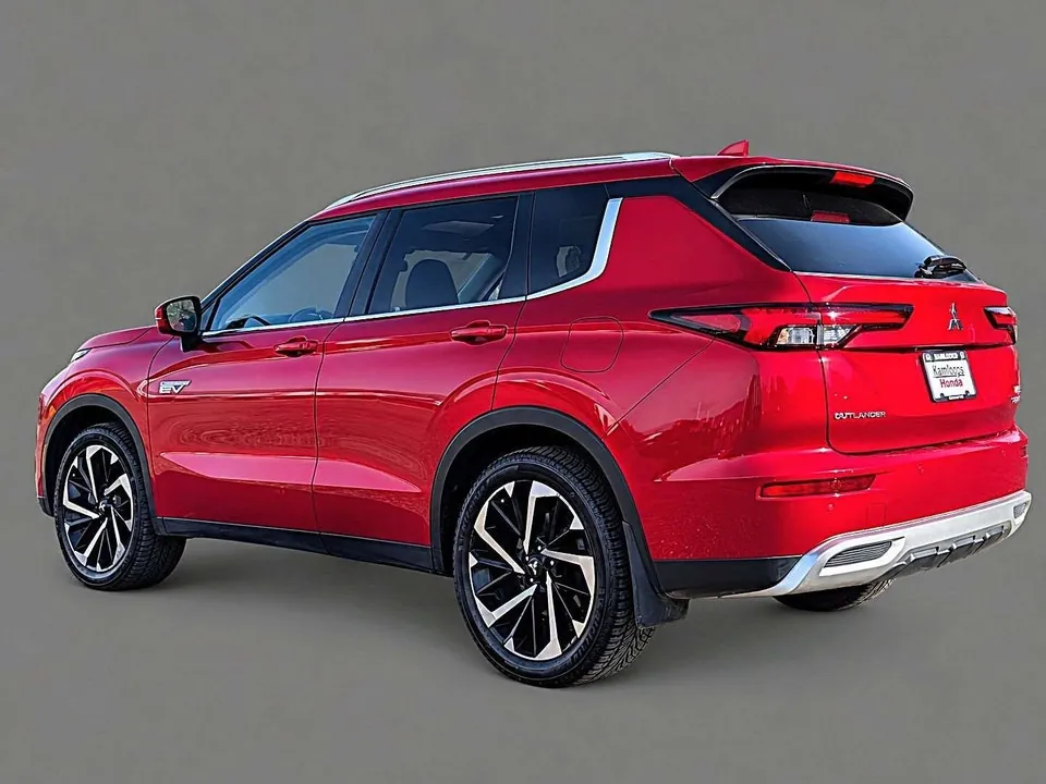 Mitsubishi Outlander 2023 photo 5