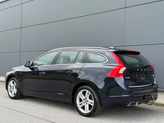 Volvo V60 2017 photo 4