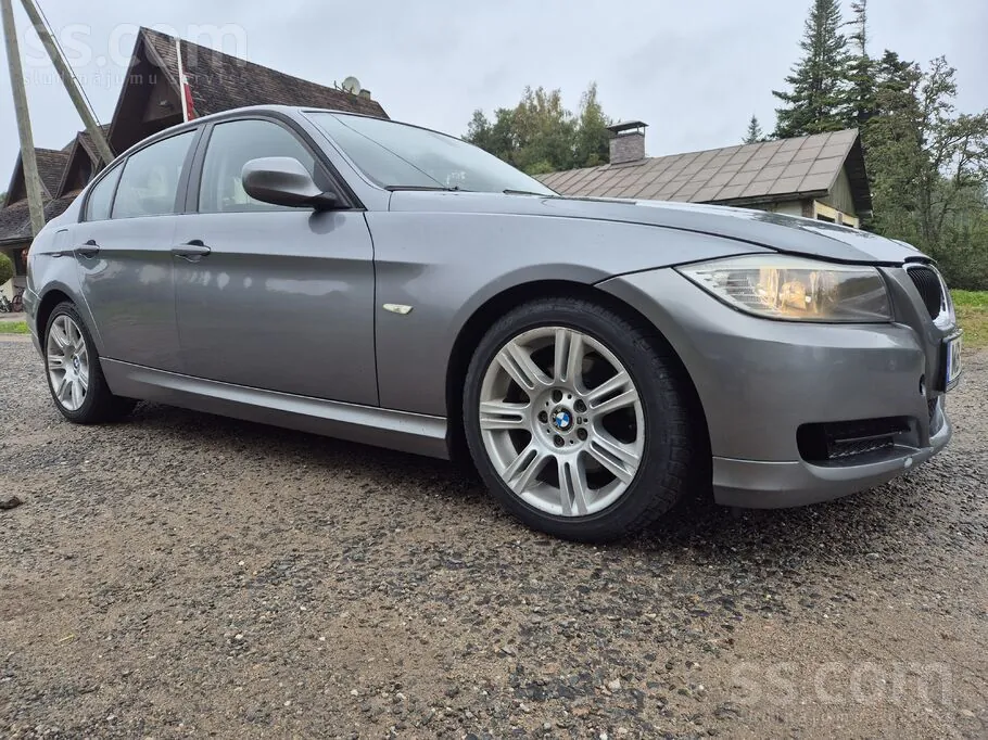 BMW 320 2008 photo 2