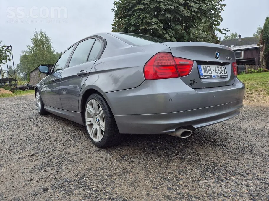 BMW 320 2008 photo 4