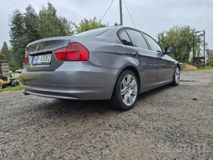 BMW 320 2008 photo 3
