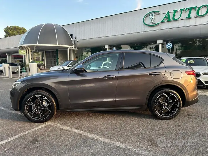 Alfa Romeo Stelvio 2018 photo 3