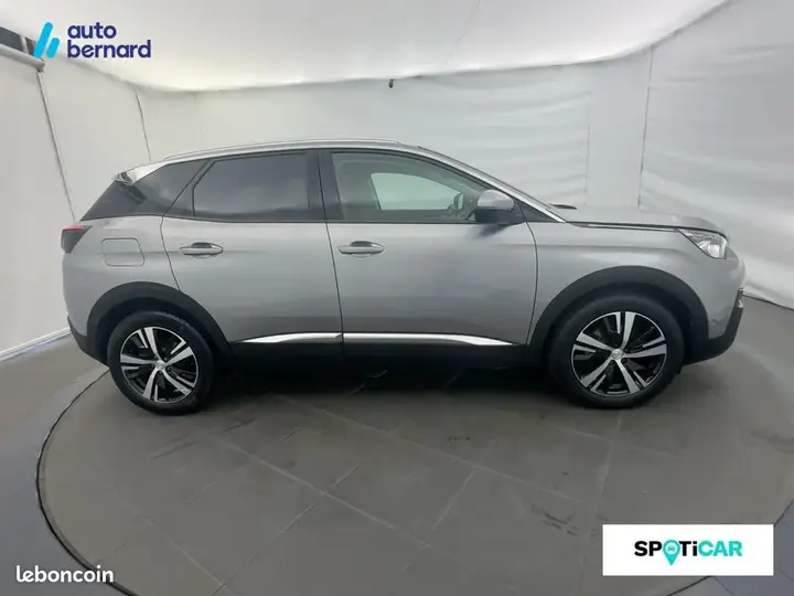 Peugeot 3008 2018 photo 4