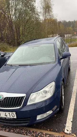 Skoda Octavia 2012 photo 2