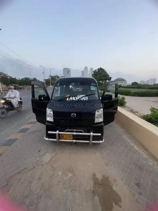 Mazda Scrum Van