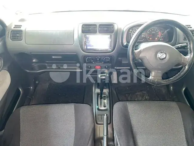 Suzuki Swift 2003 photo 4