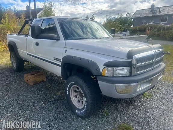 Dodge Ram 2001 photo 4