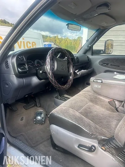 Dodge Ram 2001 photo 5