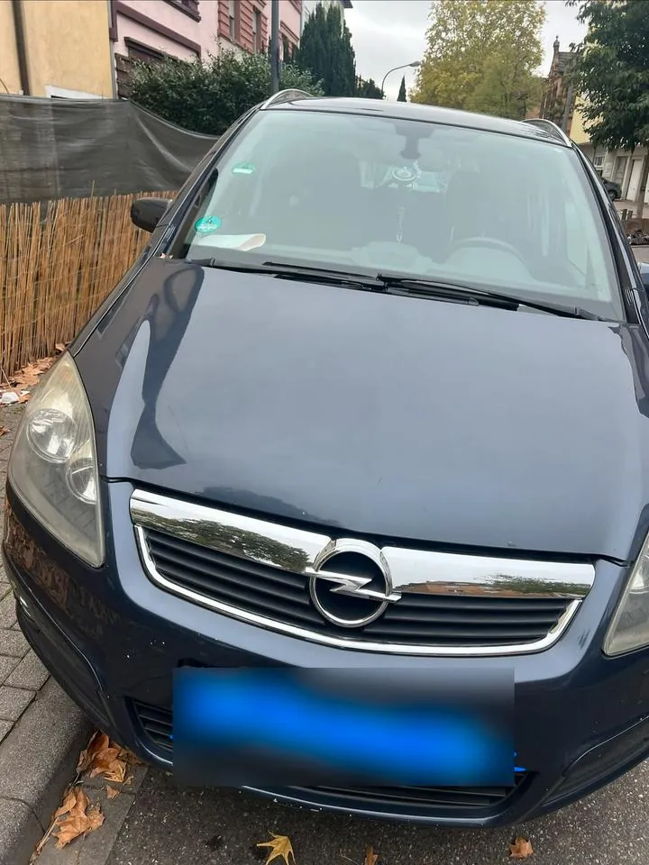 Opel Zafira