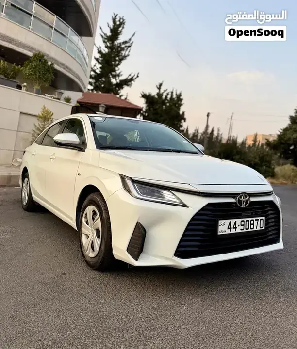 Toyota Yaris 2024 photo 4