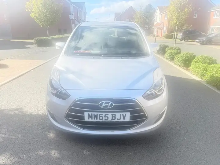 Hyundai Ix20 2015 photo 2