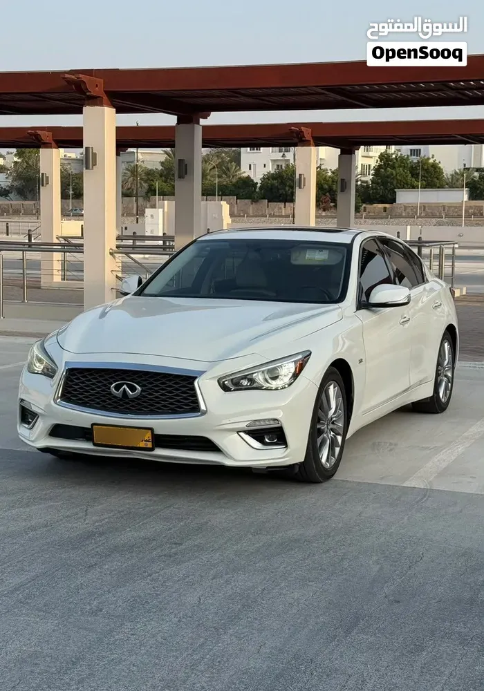 Infiniti Q50 2019 photo 2