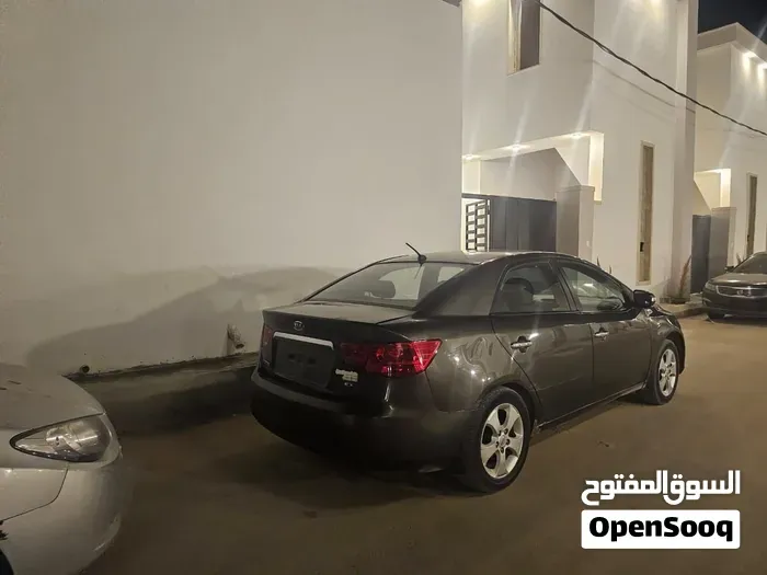 Kia Forte 2012 photo 3