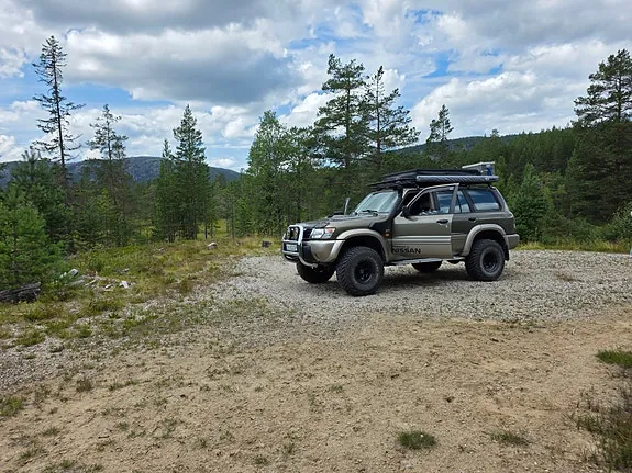 Nissan Patrol 1999 photo 3