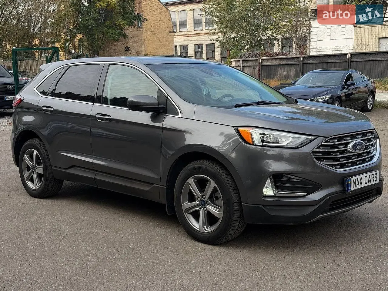 Ford Edge 2021 photo 2